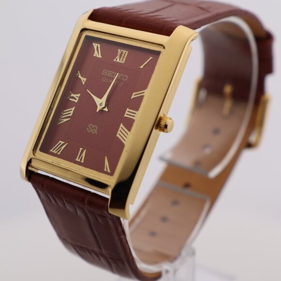 Seiko Slim Vintage Quartz Men's  Wrist Watch Red Dial with new Camel Strap - Picture 4 of 7